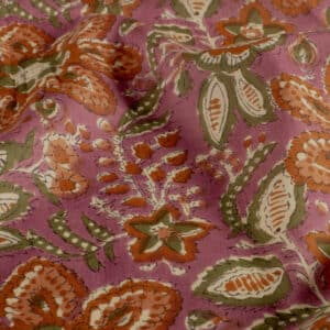 Katoenen voile batik bloemen roze