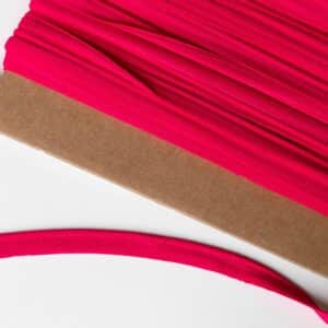 Van schie raamdecoratie & stoffen 33 Paspelband jersey 3mm fuchsia (997)