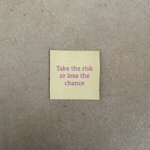 Van schie raamdecoratie & stoffen 1 Loop&label - take the risk - xxl label