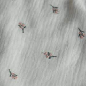 Hydrofiel kleine geborduurde bloemen offwhite