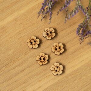 Houten knoop bloem 13mm