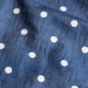 Van schie raamdecoratie & stoffen 6 Chambray geborduurde stippen wit